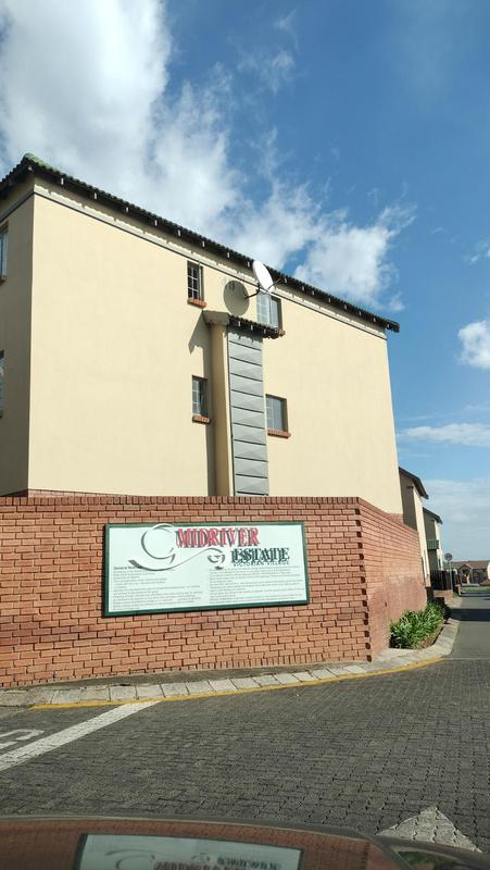 2 Bedroom Property for Sale in Terenure Gauteng