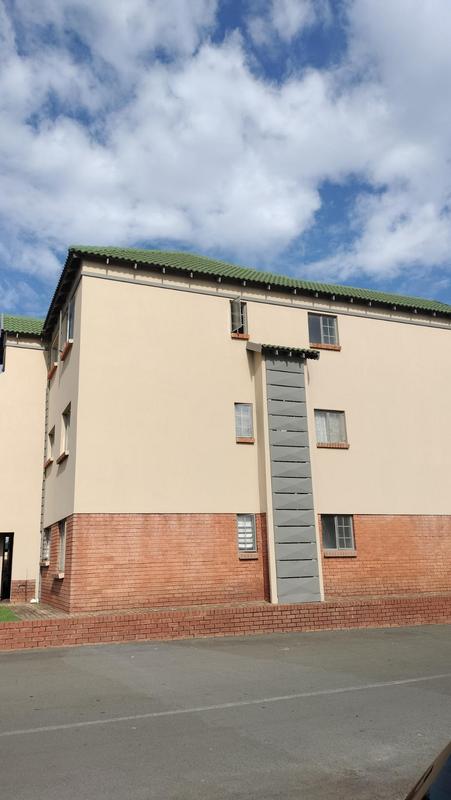 2 Bedroom Property for Sale in Terenure Gauteng
