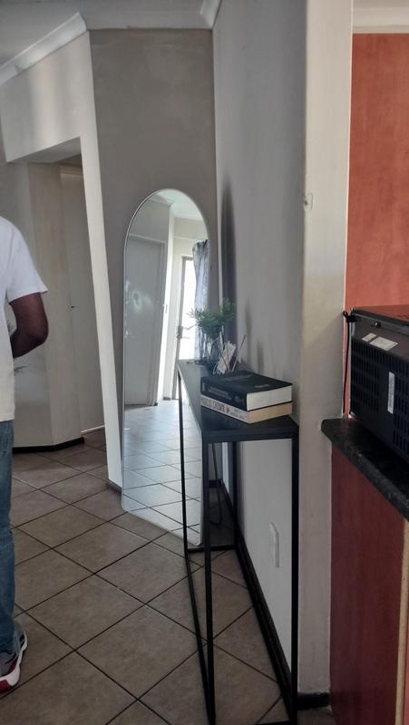 2 Bedroom Property for Sale in Terenure Gauteng