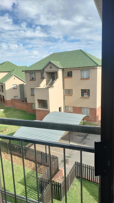 2 Bedroom Property for Sale in Terenure Gauteng