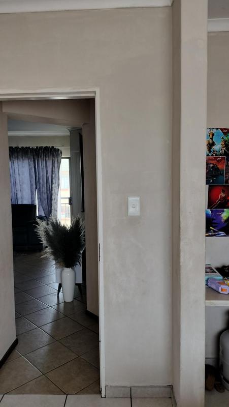 2 Bedroom Property for Sale in Terenure Gauteng