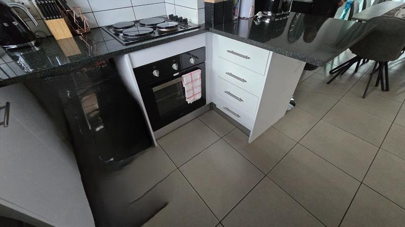 3 Bedroom Property for Sale in Parkdene Gauteng