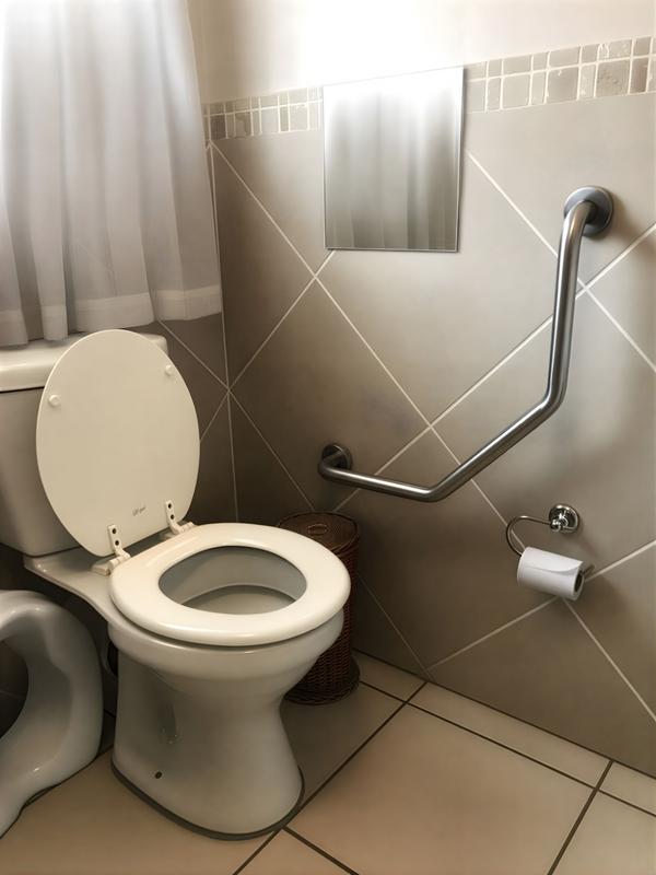 2 Bedroom Property for Sale in Eldoraigne Gauteng