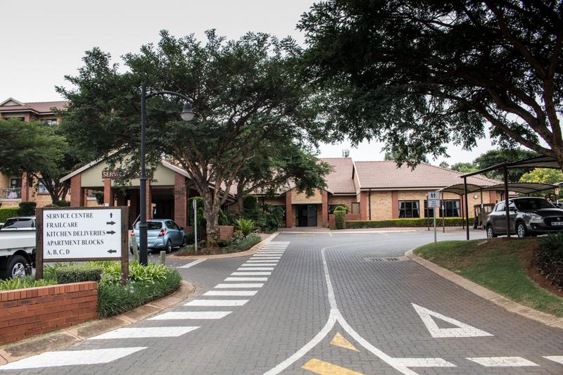 2 Bedroom Property for Sale in Eldoraigne Gauteng