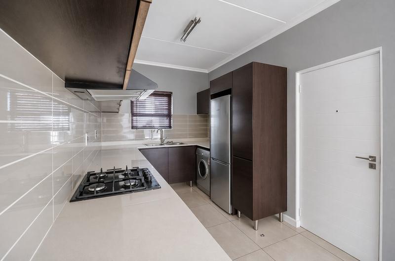 To Let 3 Bedroom Property for Rent in Greenstone Hill Gauteng