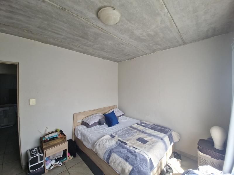 2 Bedroom Property for Sale in Jansenpark Gauteng