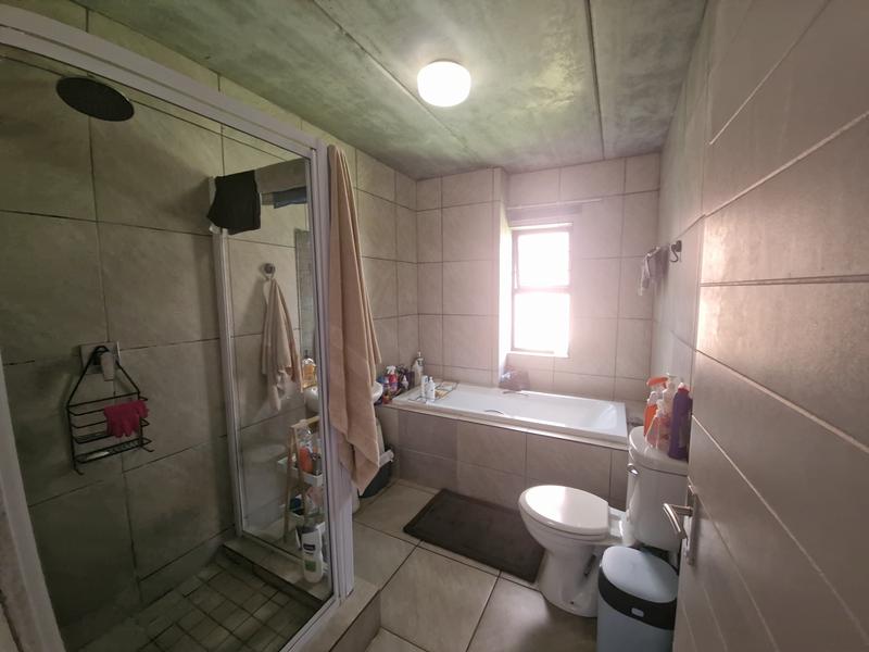 2 Bedroom Property for Sale in Jansenpark Gauteng
