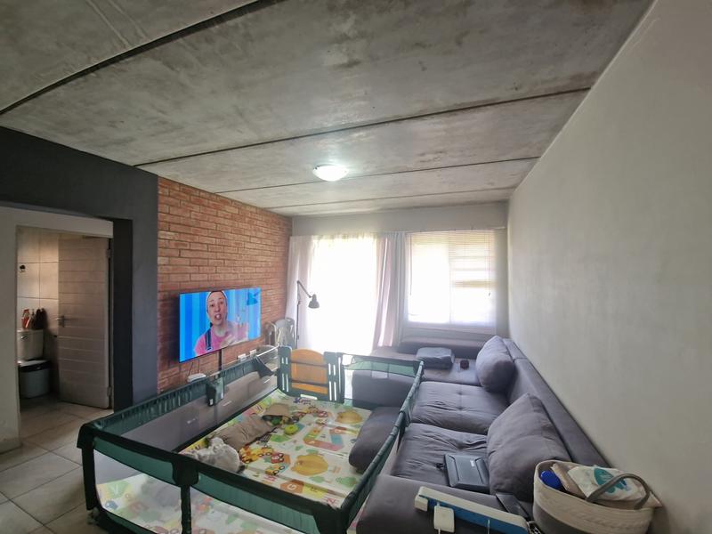 2 Bedroom Property for Sale in Jansenpark Gauteng