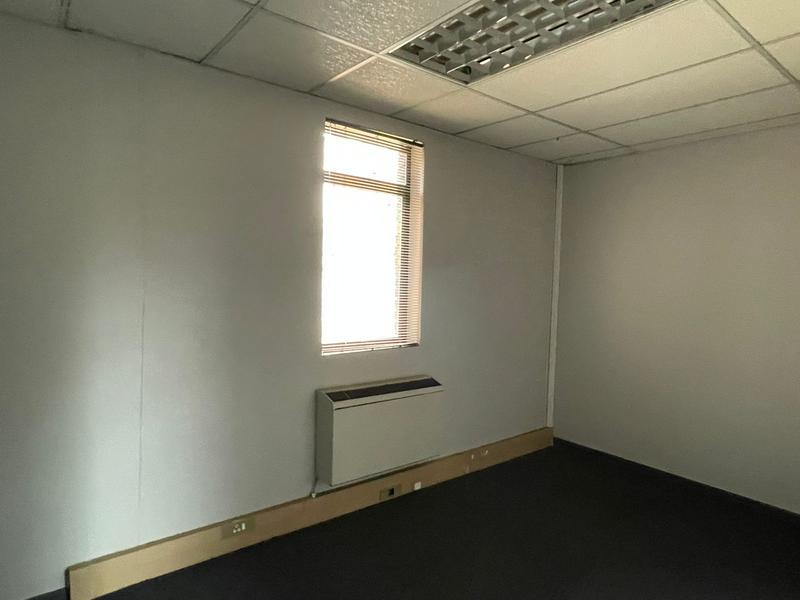 To Let Commercial Property for Rent in Die Hoewes Gauteng