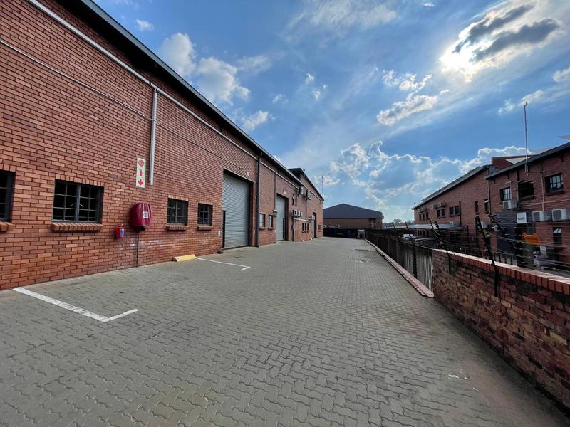 To Let Commercial Property for Rent in Hennopspark Gauteng