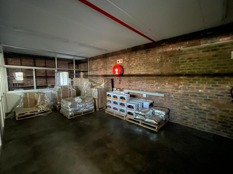 To Let Commercial Property for Rent in Rooihuiskraal Gauteng