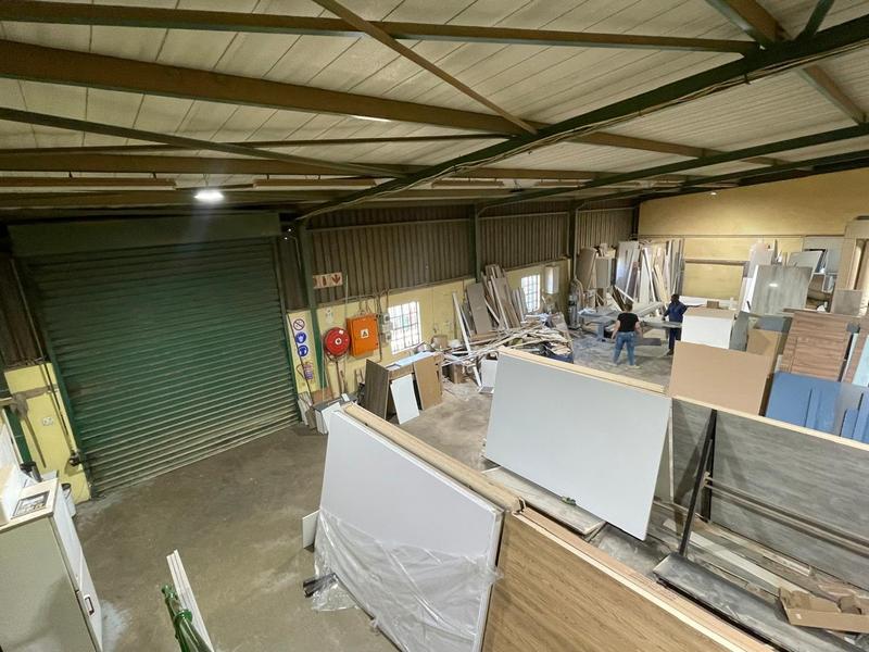 To Let Commercial Property for Rent in Rooihuiskraal Gauteng