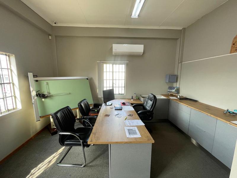 To Let Commercial Property for Rent in Rooihuiskraal Gauteng