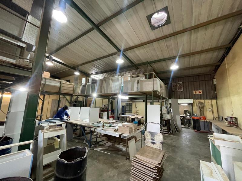 To Let Commercial Property for Rent in Rooihuiskraal Gauteng