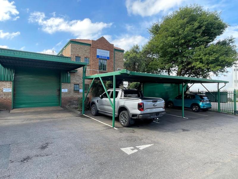 To Let Commercial Property for Rent in Rooihuiskraal Gauteng