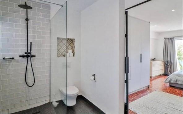 1 Bedroom Property for Sale in Parkmore Gauteng
