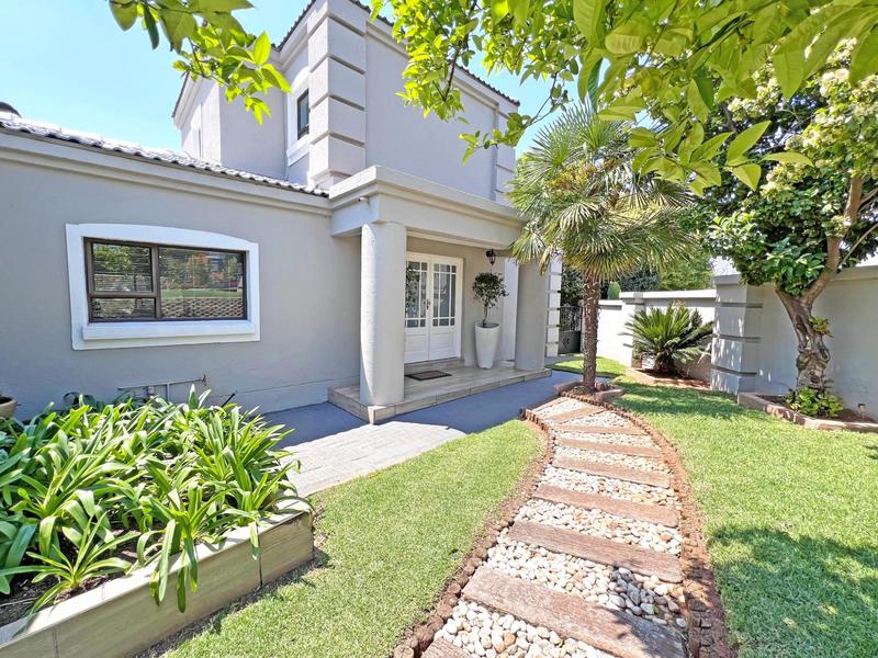 3 Bedroom Property for Sale in Featherbrooke Estate Gauteng