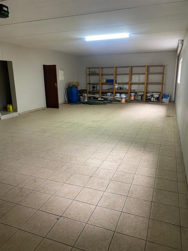 6 Bedroom Property for Sale in Midstream Estate Gauteng