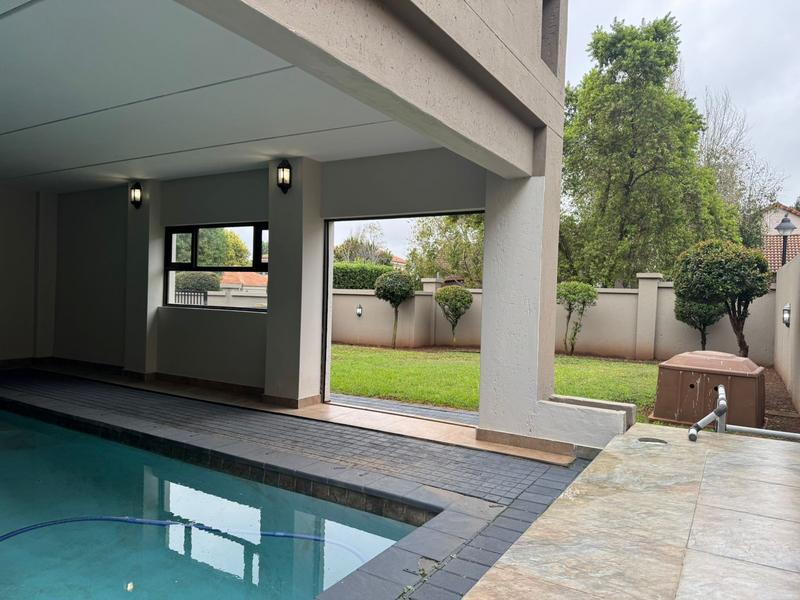 6 Bedroom Property for Sale in Midstream Estate Gauteng