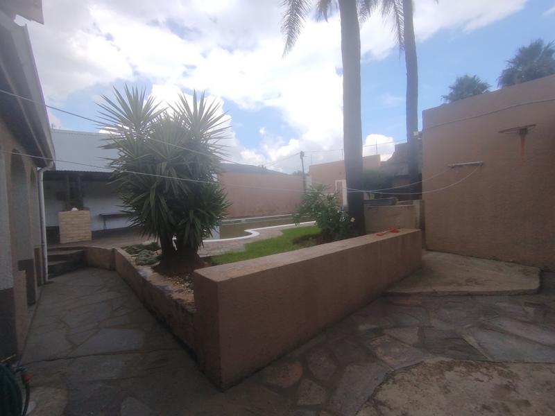 4 Bedroom Property for Sale in The Hill Gauteng