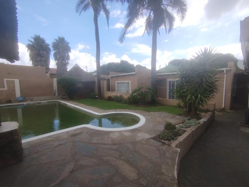 4 Bedroom Property for Sale in The Hill Gauteng