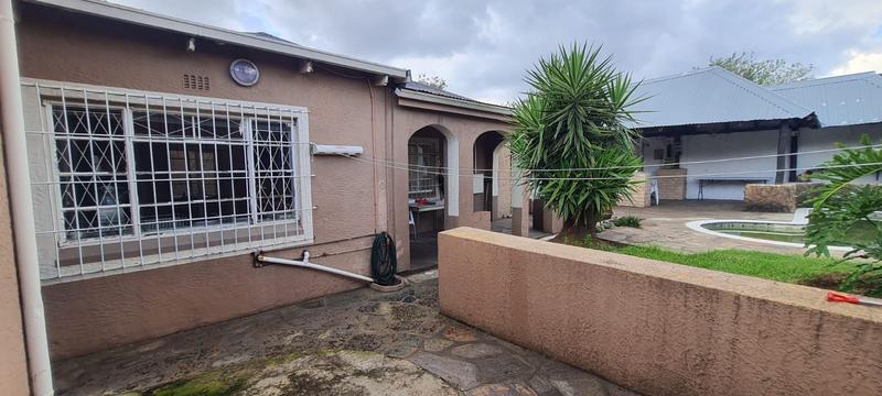 4 Bedroom Property for Sale in The Hill Gauteng