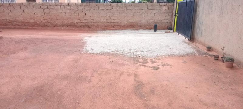 2 Bedroom Property for Sale in Protea Glen Gauteng
