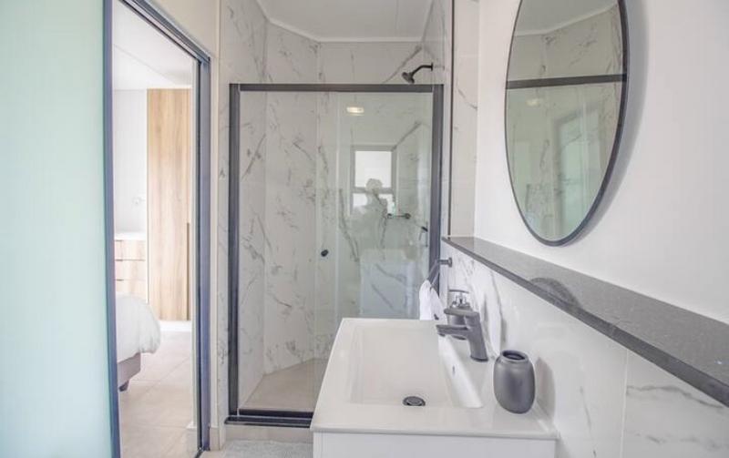 2 Bedroom Property for Sale in Waterfall Gauteng