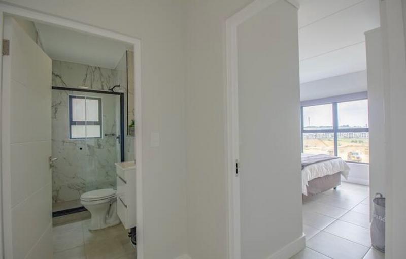 2 Bedroom Property for Sale in Waterfall Gauteng
