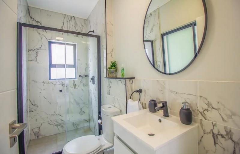 2 Bedroom Property for Sale in Waterfall Gauteng