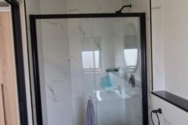 2 Bedroom Property for Sale in Waterfall Gauteng