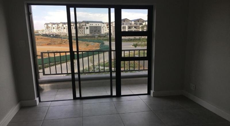 To Let 2 Bedroom Property for Rent in Waterfall Gauteng