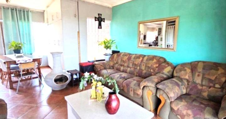3 Bedroom Property for Sale in South Crest Gauteng