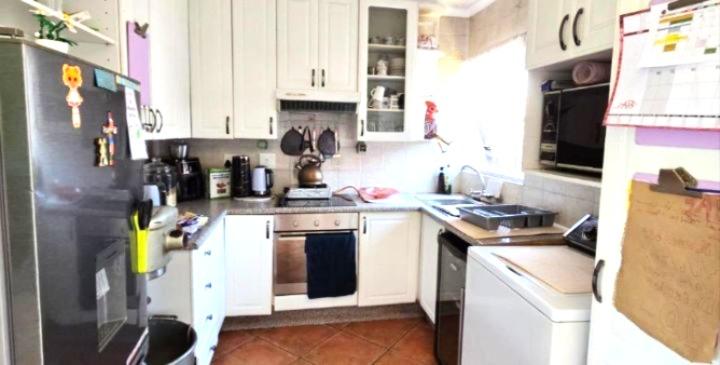 3 Bedroom Property for Sale in South Crest Gauteng