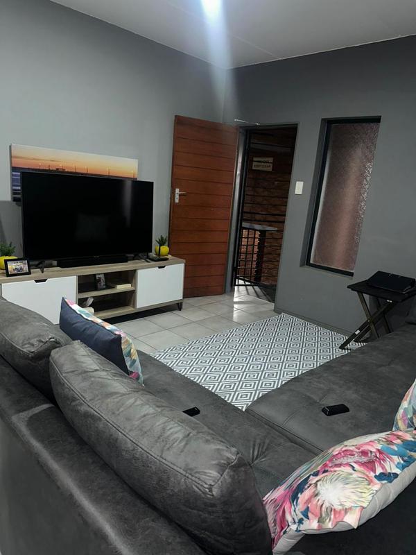 3 Bedroom Property for Sale in Witpoortjie Gauteng