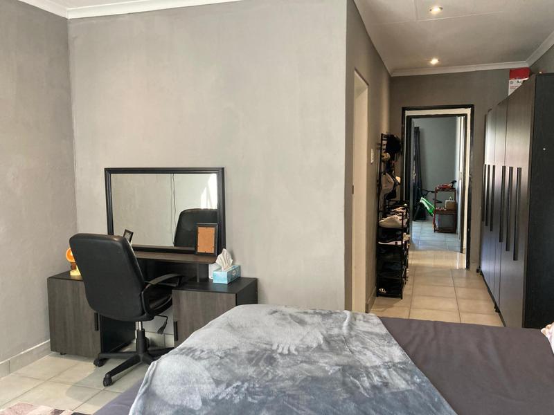 3 Bedroom Property for Sale in Liefde en Vrede Gauteng