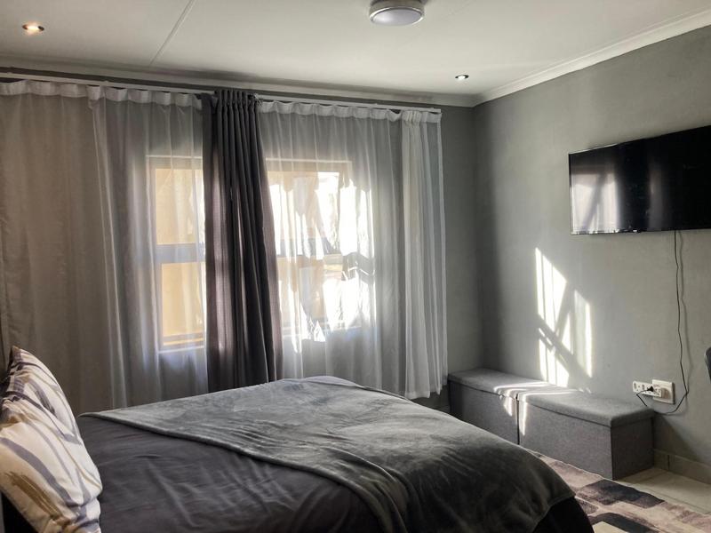 3 Bedroom Property for Sale in Liefde en Vrede Gauteng
