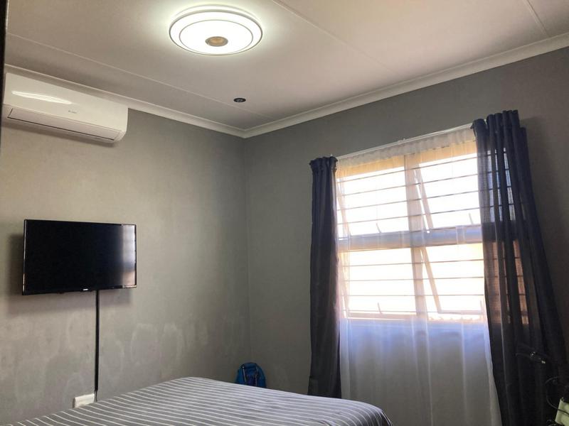 3 Bedroom Property for Sale in Liefde en Vrede Gauteng