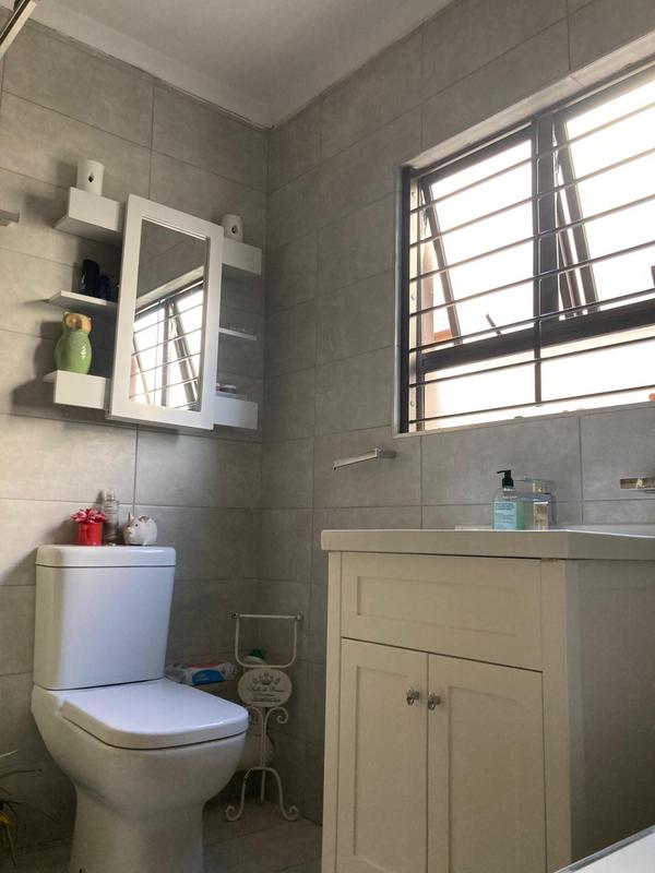 3 Bedroom Property for Sale in Liefde en Vrede Gauteng