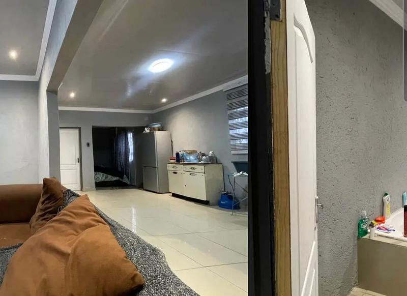 2 Bedroom Property for Sale in Winterveldt Gauteng