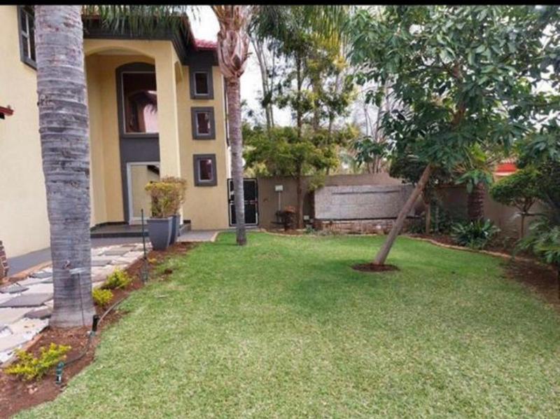 4 Bedroom Property for Sale in Ninapark Gauteng