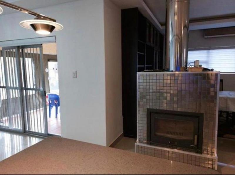 4 Bedroom Property for Sale in Ninapark Gauteng