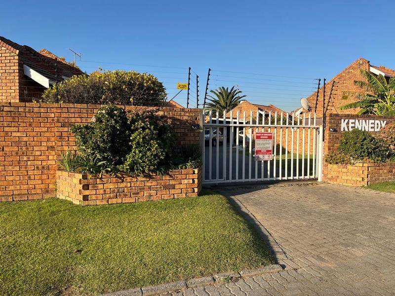 2 Bedroom Property for Sale in Pomona Gauteng