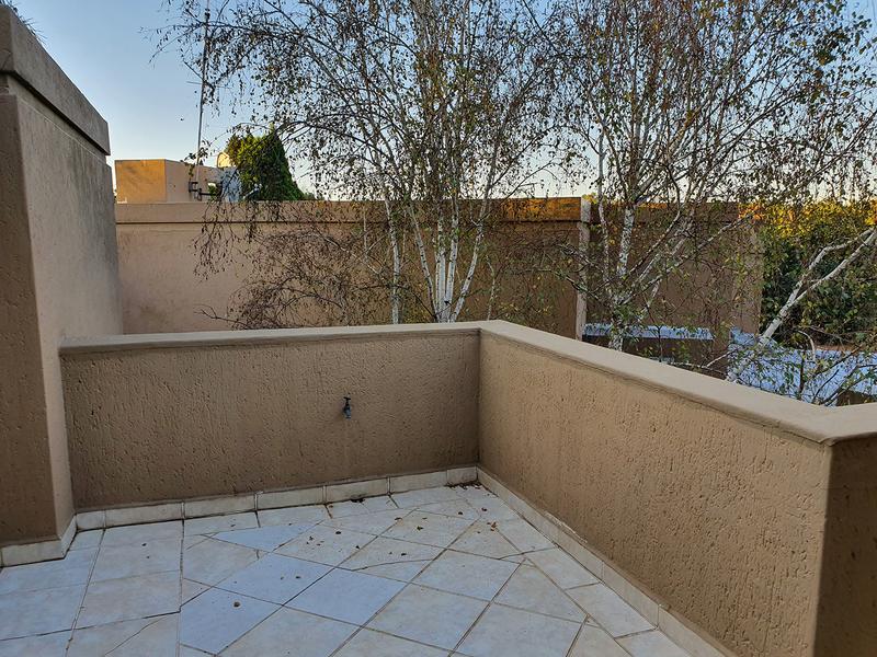 To Let 3 Bedroom Property for Rent in River Club Gauteng