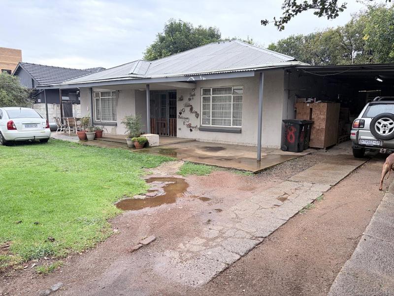 3 Bedroom Property for Sale in New Redruth Gauteng