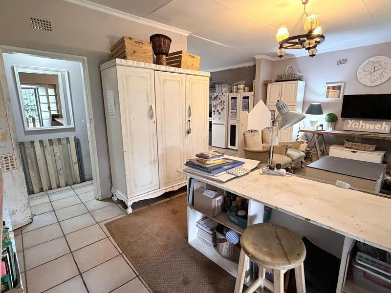 3 Bedroom Property for Sale in New Redruth Gauteng