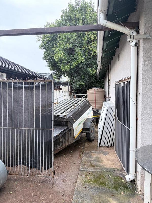 3 Bedroom Property for Sale in New Redruth Gauteng