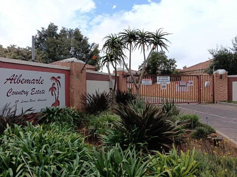 2 Bedroom Property for Sale in Albemarle Ext 2 Gauteng