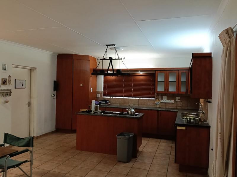 2 Bedroom Property for Sale in Albemarle Ext 2 Gauteng