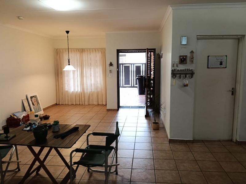 2 Bedroom Property for Sale in Albemarle Ext 2 Gauteng